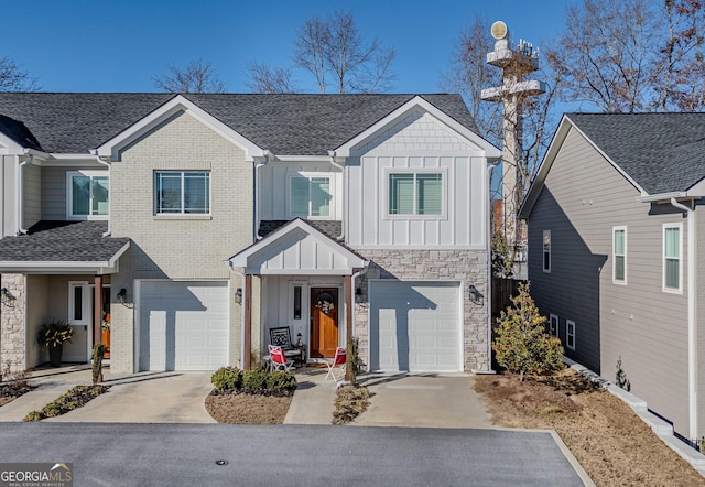 view of front of property featuring a garage