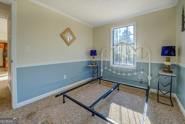 workout area featuring crown molding