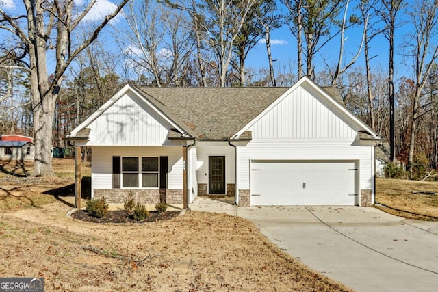 view of front facade with a garage