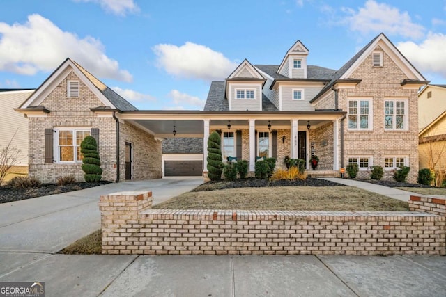 view of front of home featuring a carport