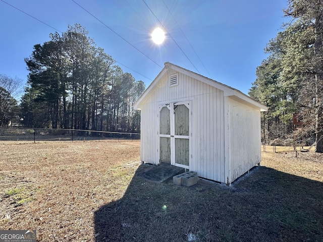 view of outbuilding