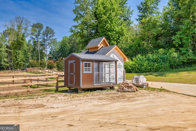 view of outdoor structure