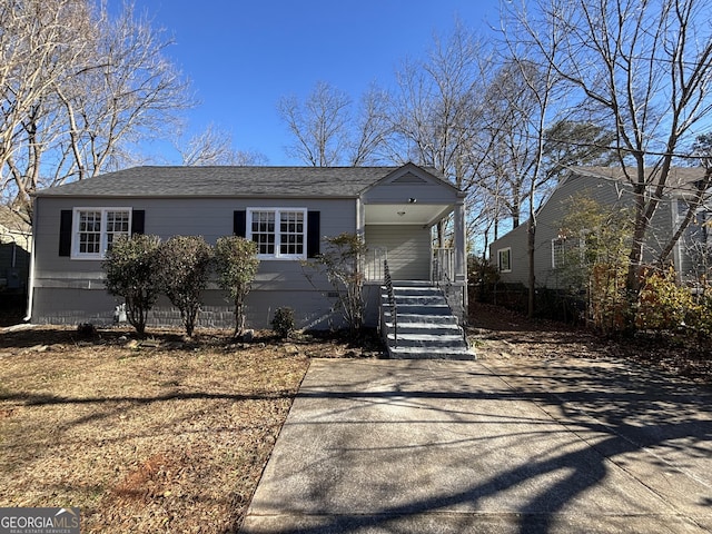 view of front of house featuring covered porch