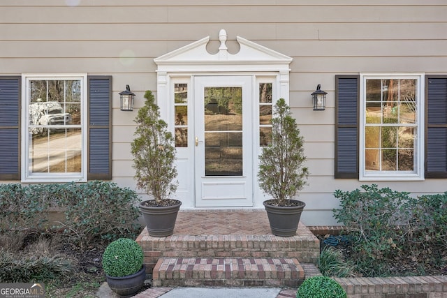 view of doorway to property