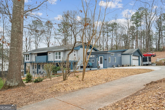 view of front of home featuring a garage