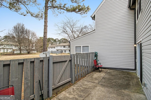 257 Country Club Dr, Jonesboro, GA 30238 - view of patio / terrace with fence and a gate