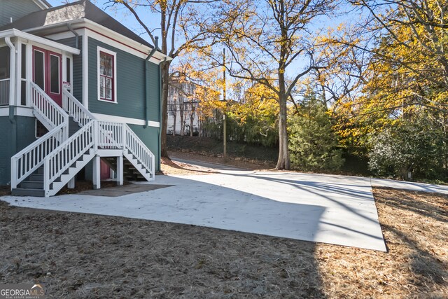 198 Dearing St, Athens, GA 30605 - view of yard featuring stairway