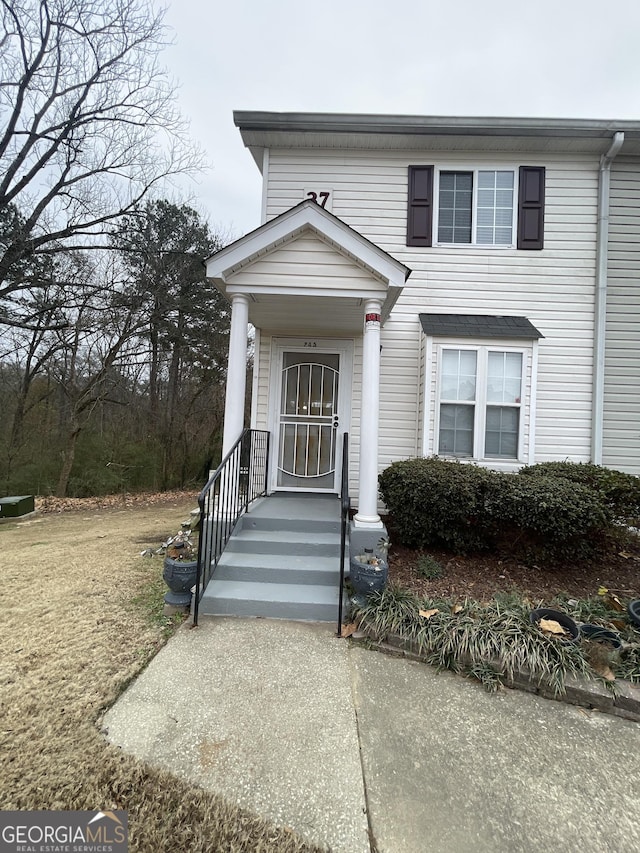 view of front of home