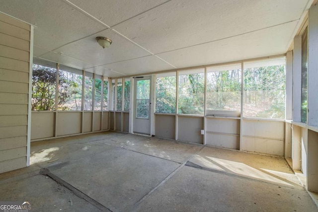 view of unfurnished sunroom