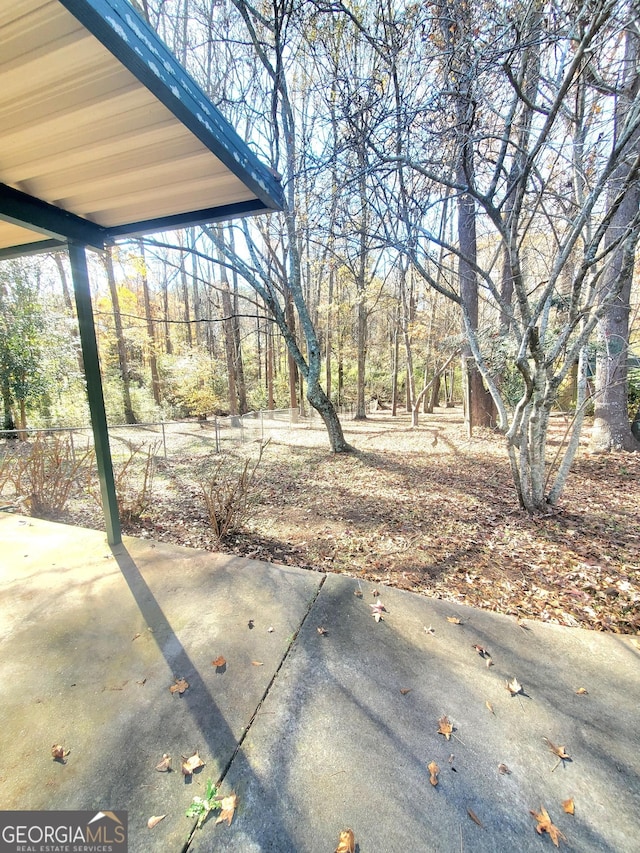 view of yard with a patio area