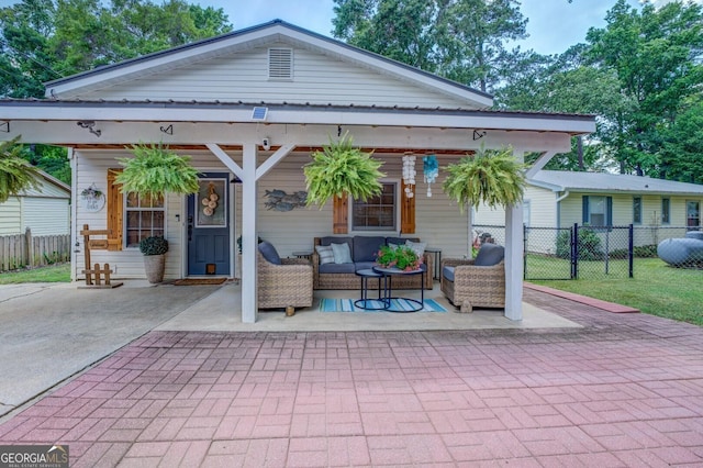 view of patio / terrace featuring outdoor lounge area