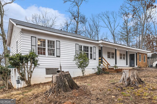 3107 Lotheridge Rd Unit 0, Gainesville, GA 30501 - ranch-style home featuring crawl space and a porch