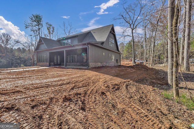 view of side of property