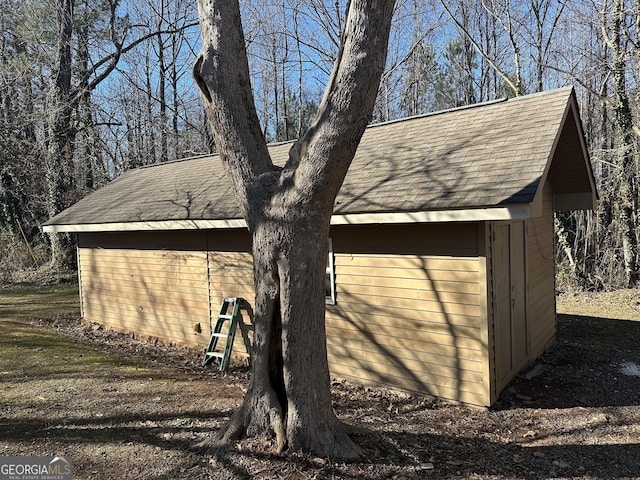 view of outdoor structure