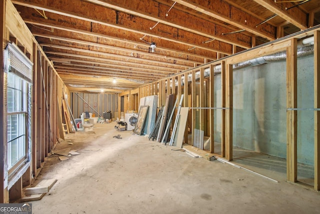 basement with washer / clothes dryer