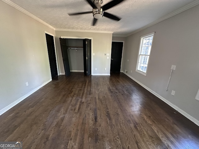 unfurnished bedroom featuring a textured ceiling, ceiling fan, and crown molding