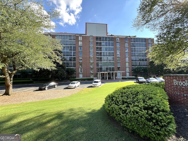 view of building exterior