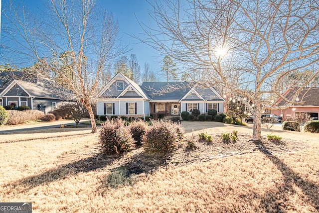 734 Lincoln Dr, Winder, GA 30680 - view of front facade