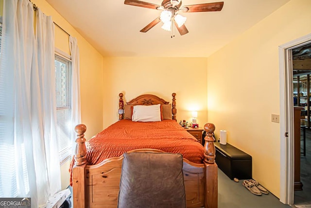 bedroom featuring ceiling fan