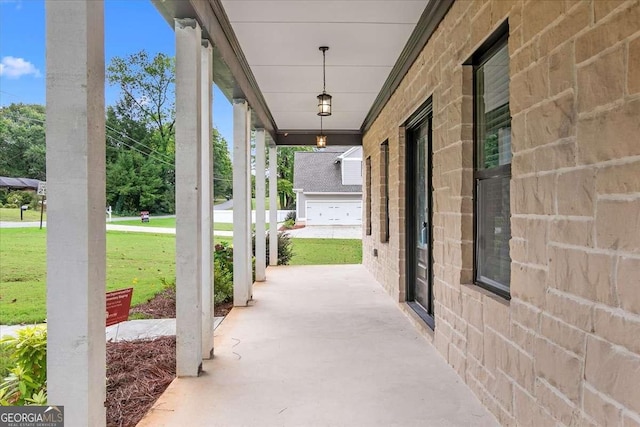 view of patio / terrace with covered porch