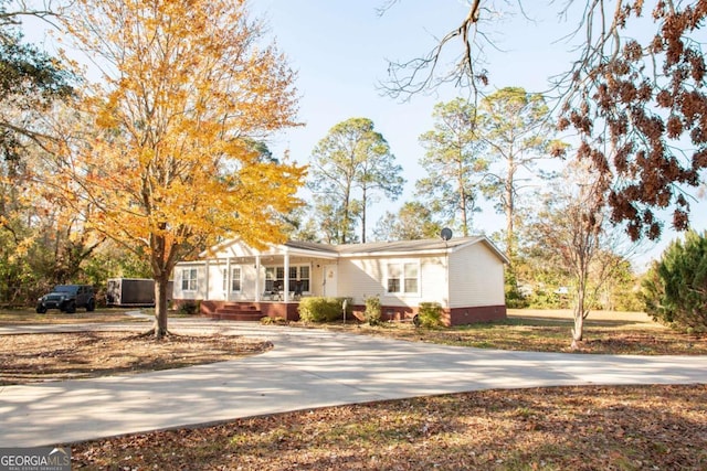 view of front of house