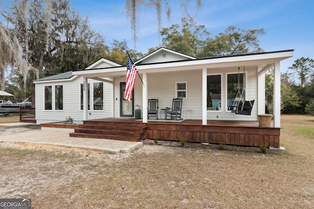 bungalow-style house with a porch