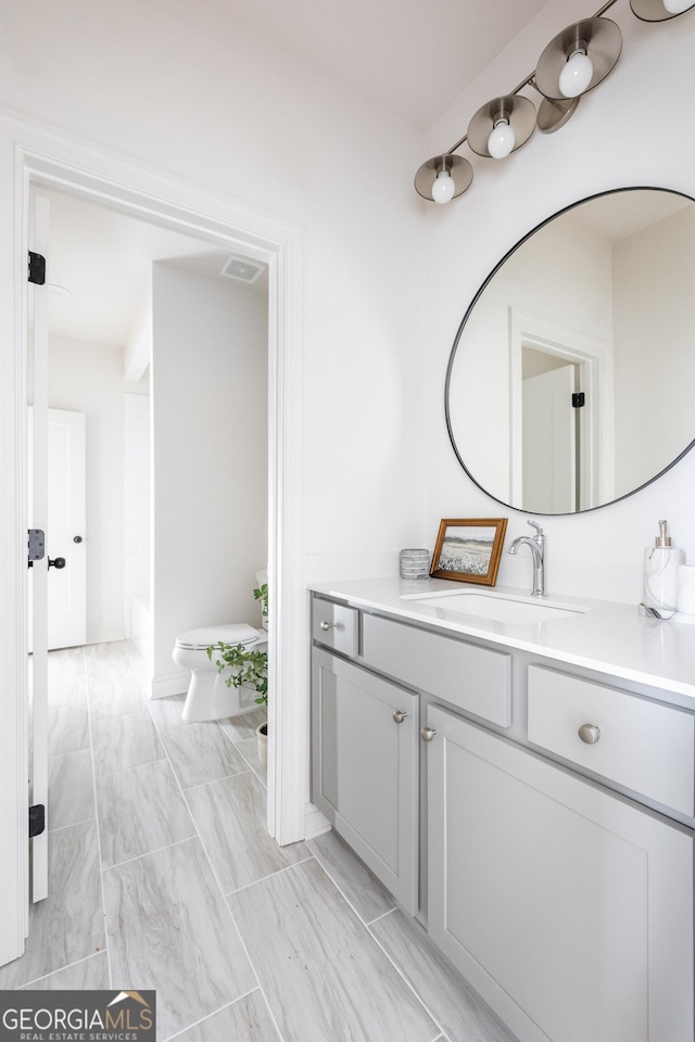 bathroom with vanity