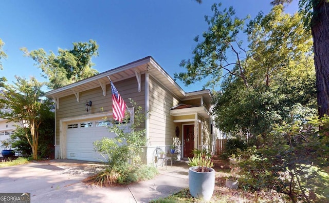 view of front of house featuring a garage