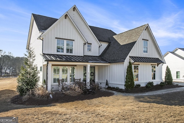 modern farmhouse style home with a porch