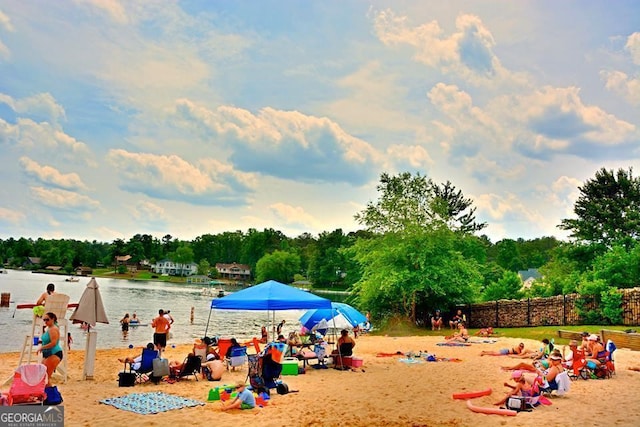 view of home's community featuring a water view