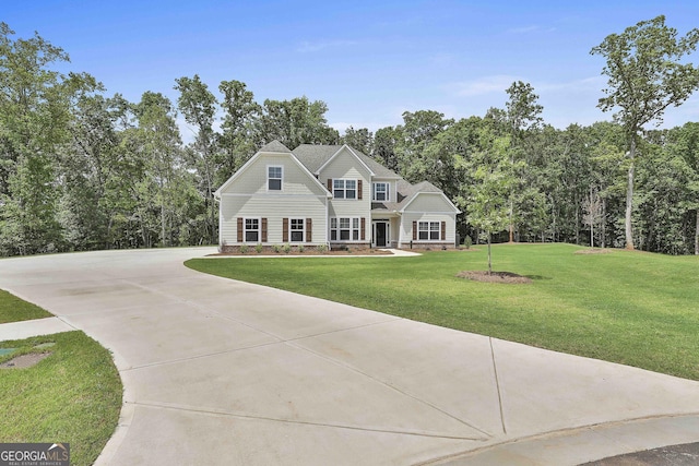 view of front of house featuring a front yard