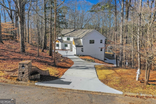 view of front of house