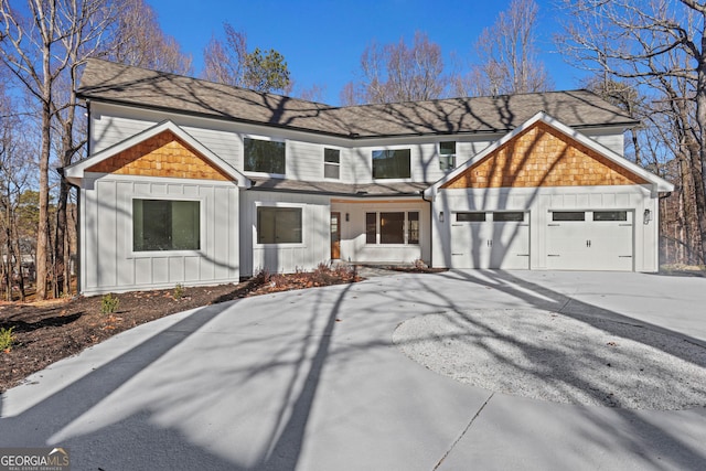 view of front of home featuring a garage