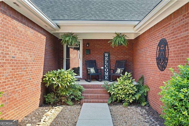 entrance to property with covered porch