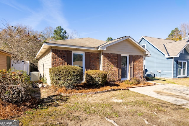 view of front of property featuring central AC