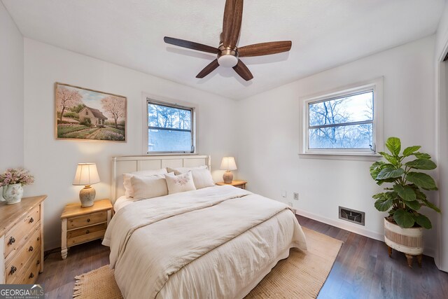 basement with washer / dryer and electric panel