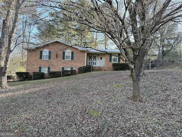 view of front of property