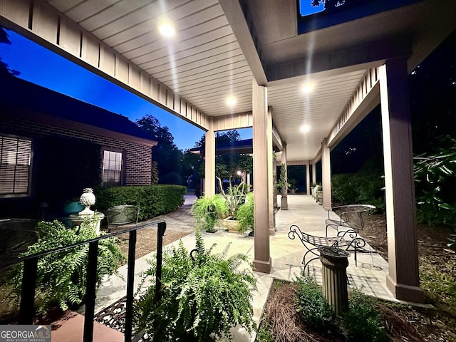 view of patio / terrace with covered porch