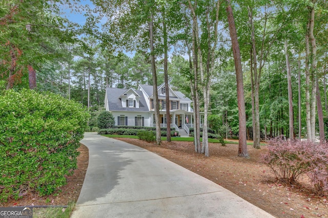 view of front of property with covered porch