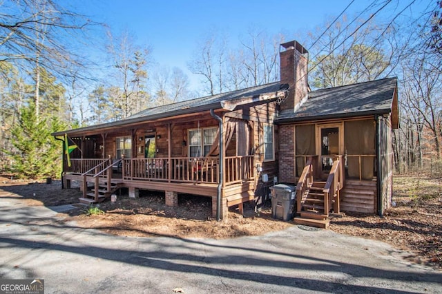 view of front of house with a porch