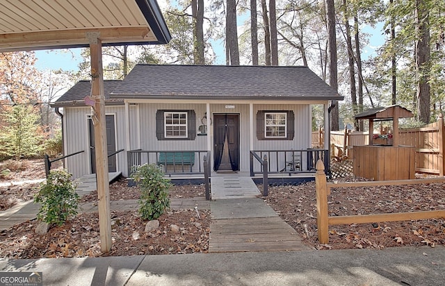 view of front of property with covered porch