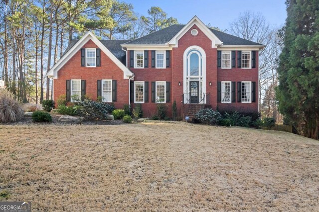 view of colonial inspired home