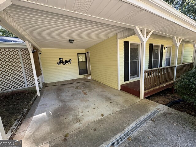 view of patio with a porch