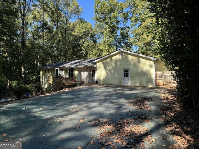 view of front of house