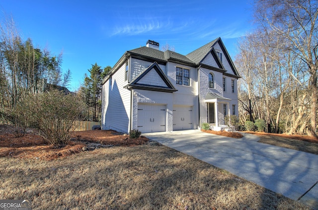 view of front of house featuring a garage