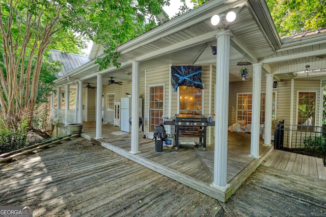 wooden terrace with ceiling fan