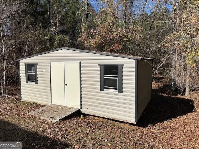 view of outbuilding