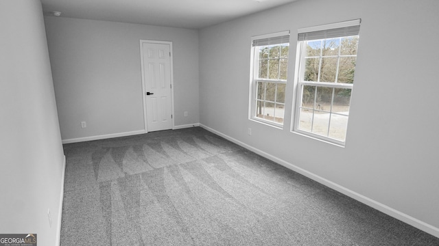 view of carpeted spare room