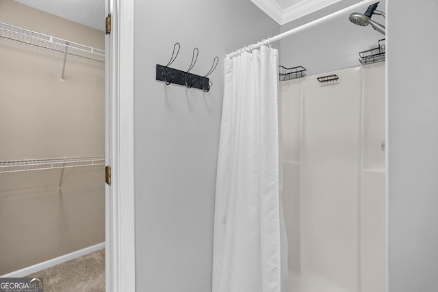 bathroom with crown molding