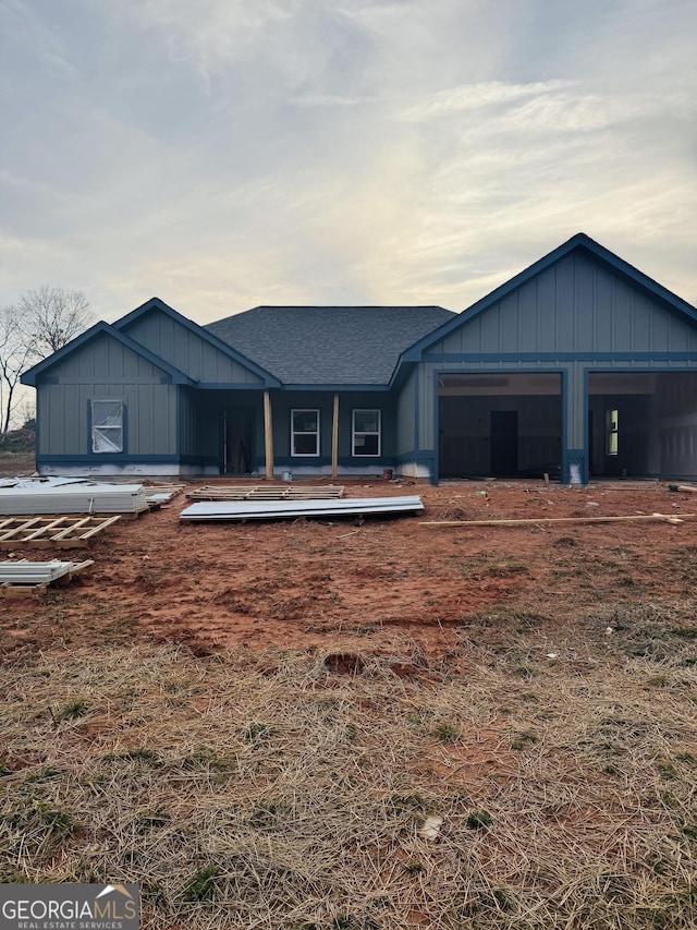 view of front of home with a garage